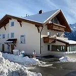 Alpenglueck Apartment